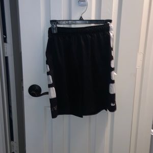 nike mens shorts